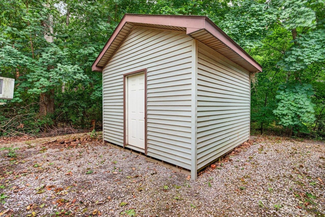 3066 MOUNTAIN FARM RD