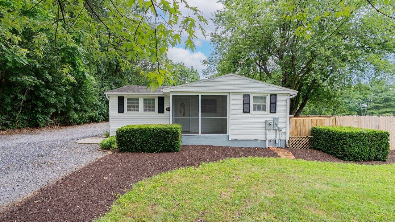 3066 MOUNTAIN FARM RD