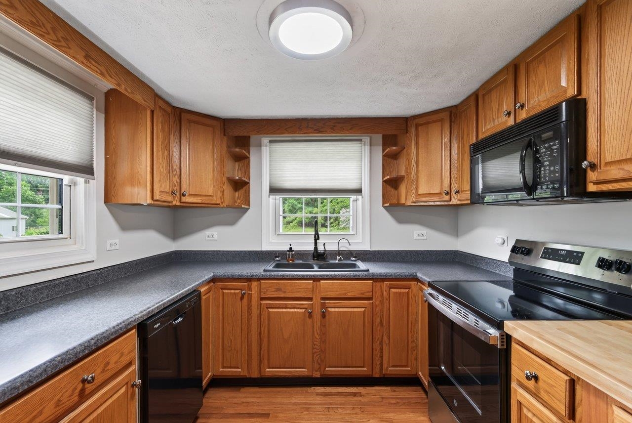 3066 MOUNTAIN FARM RD