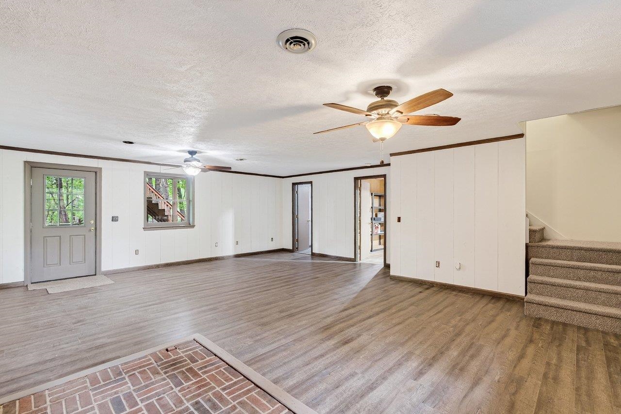 120 RUNKLE CT