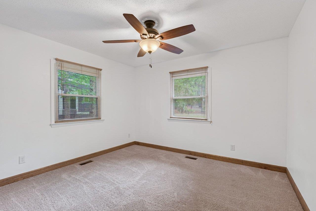 120 RUNKLE CT