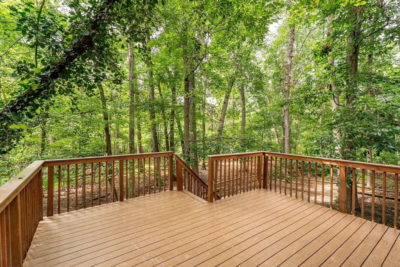 120 RUNKLE CT