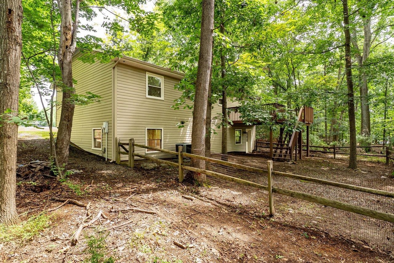 120 RUNKLE CT