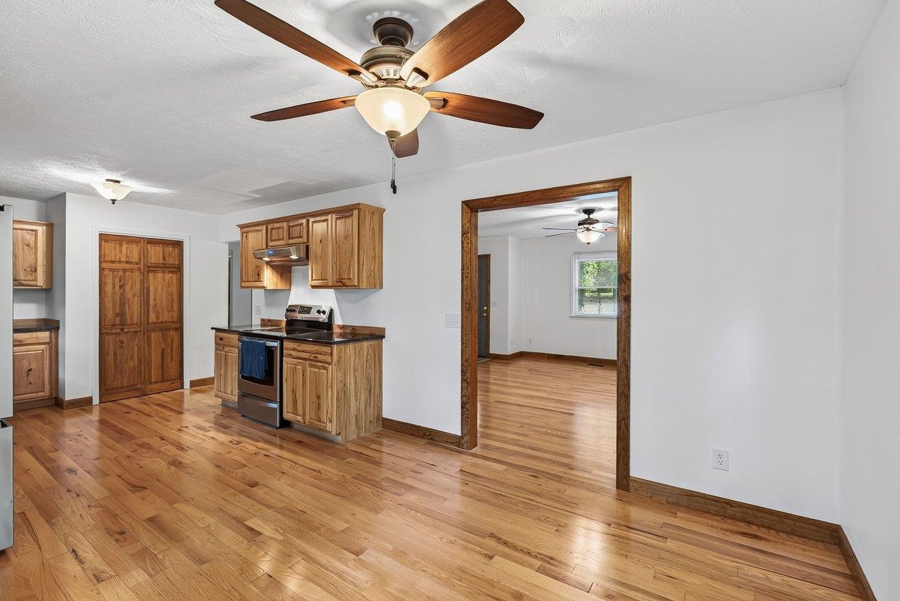 120 RUNKLE CT