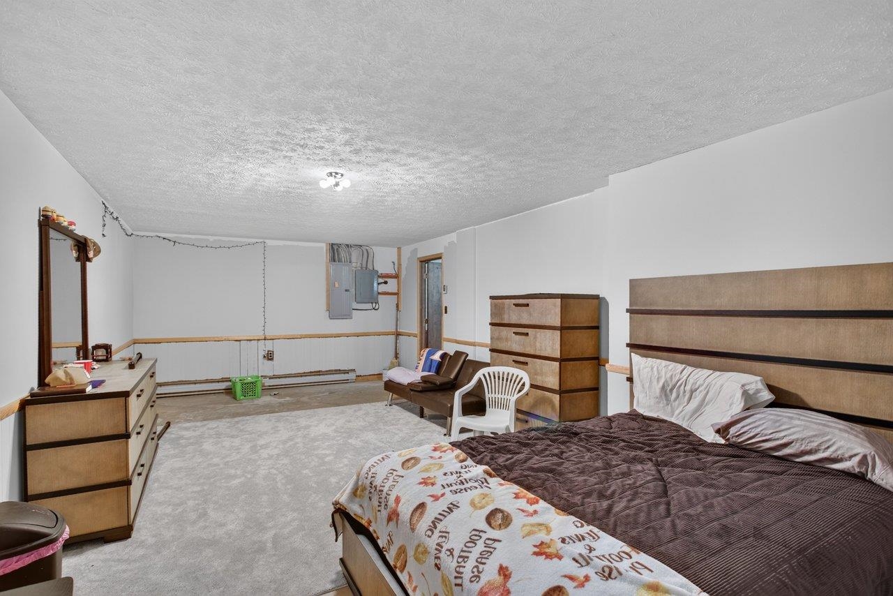 207 CIRCLE VIEW RD