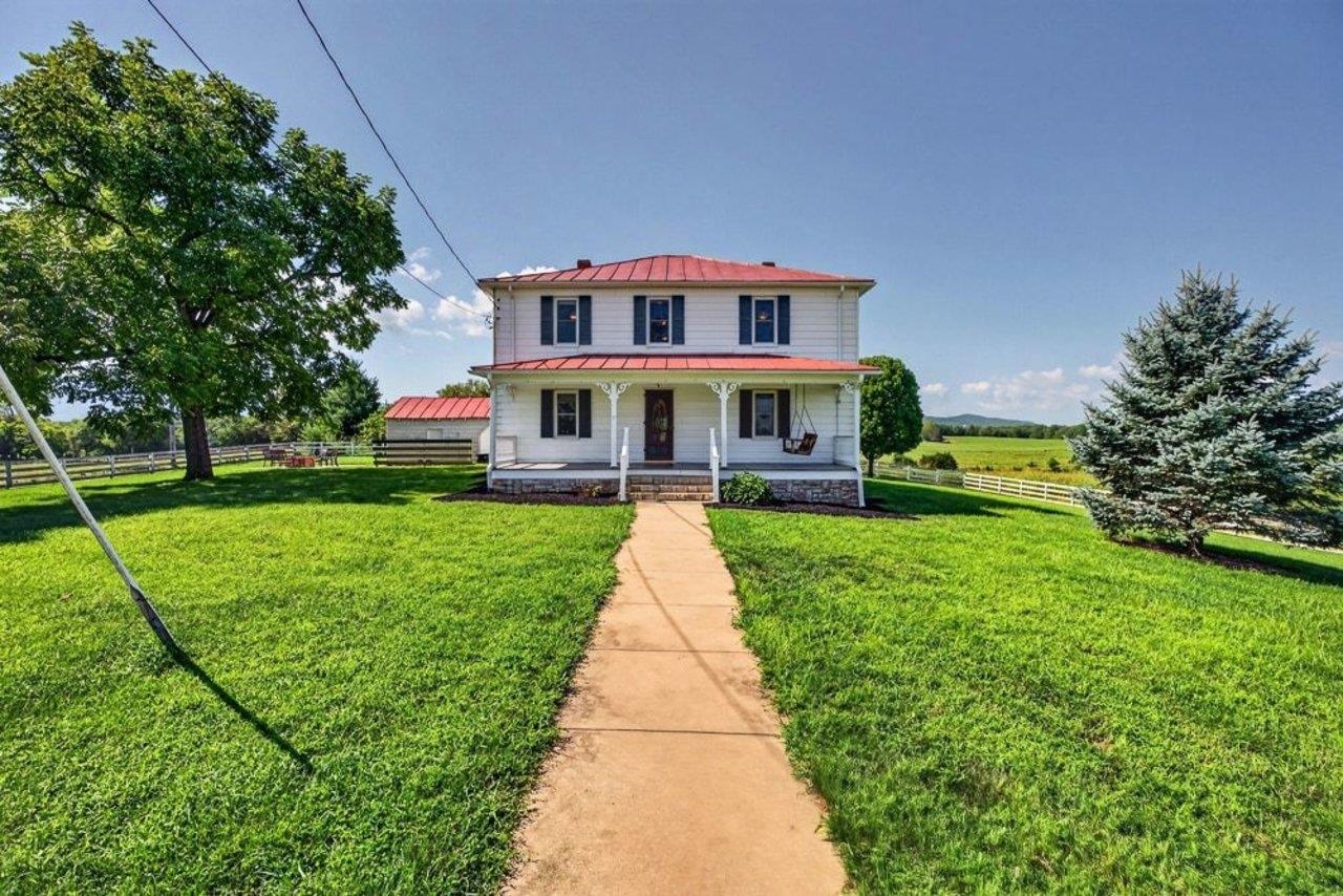 467 VISTA VIEW RD