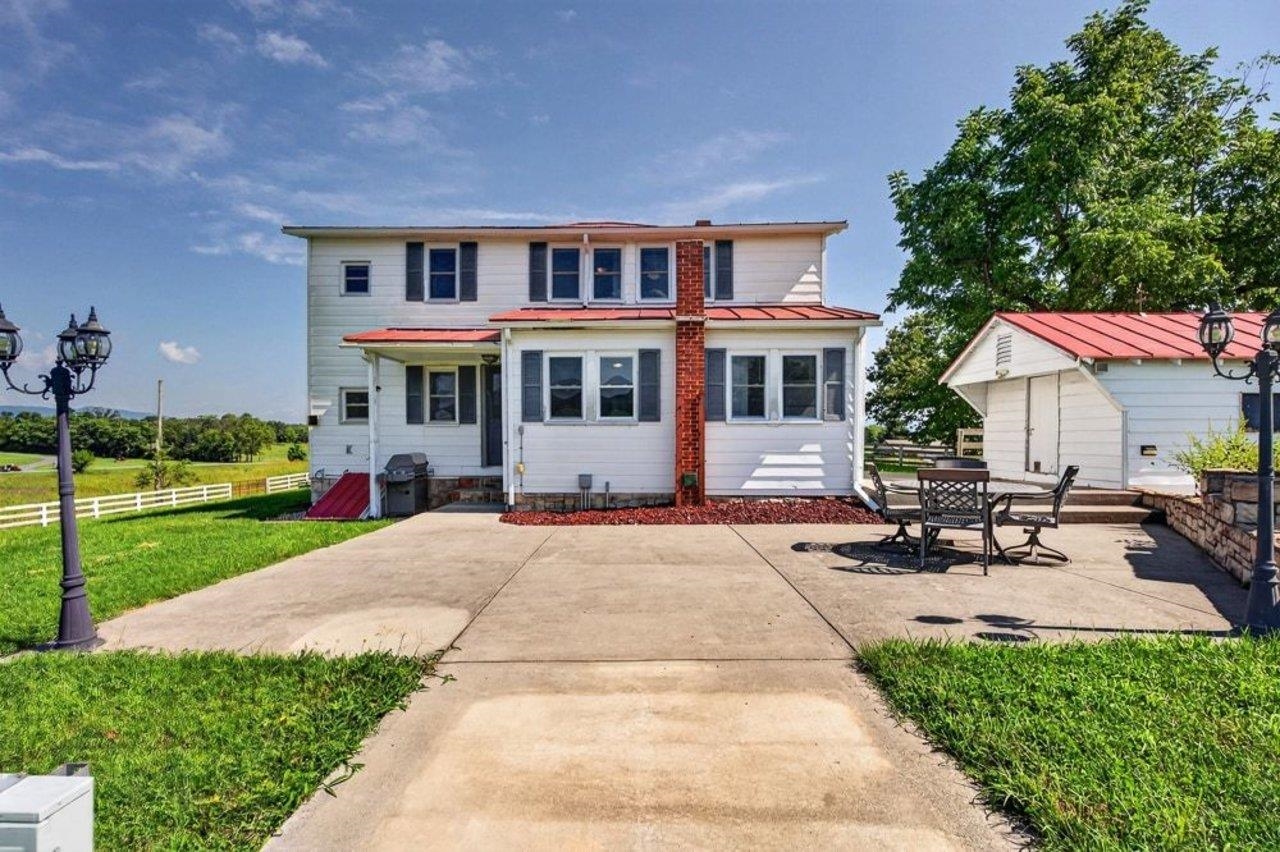 467 VISTA VIEW RD