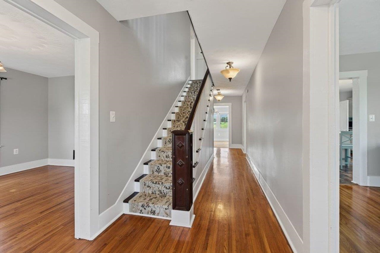 467 VISTA VIEW RD