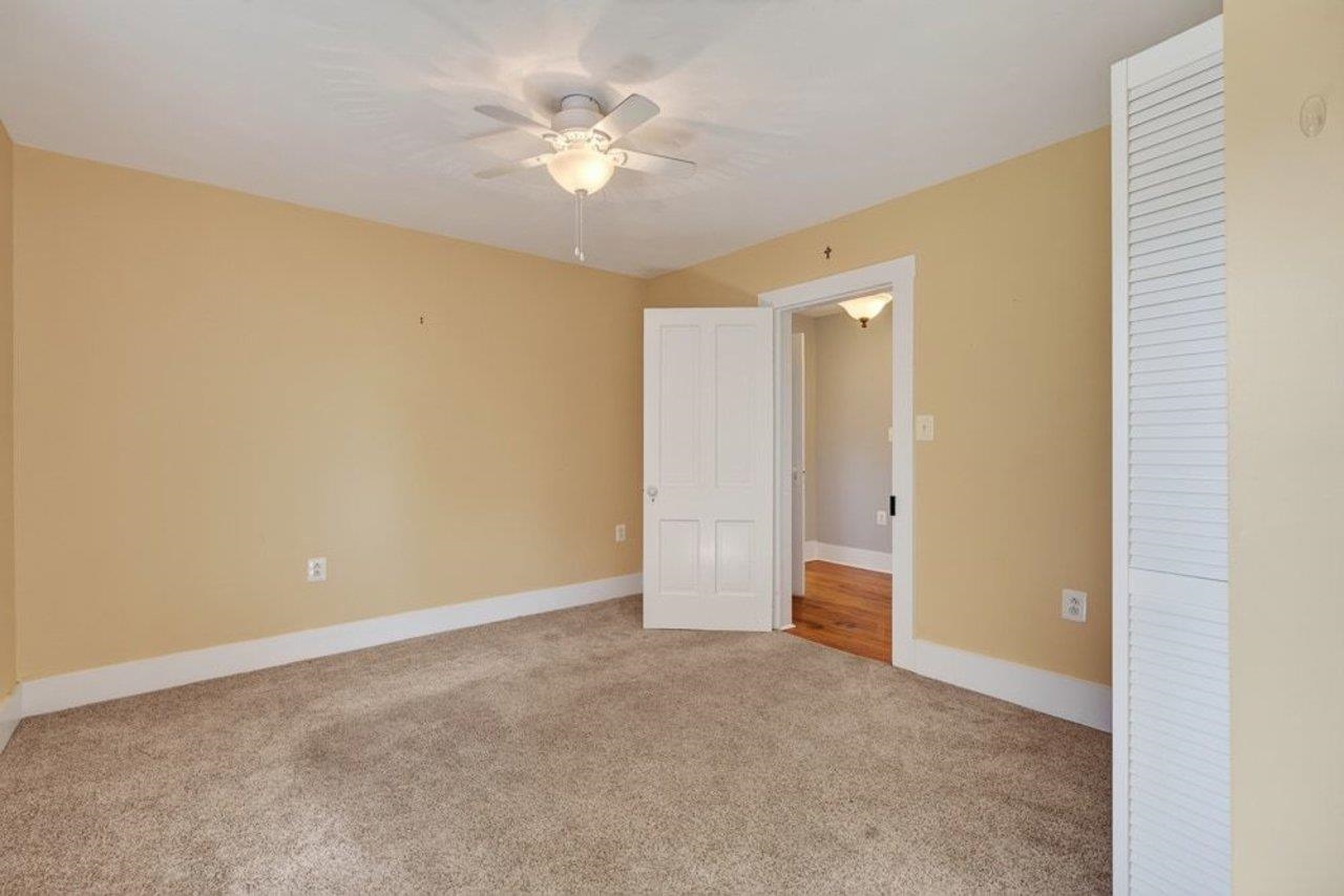 467 VISTA VIEW RD