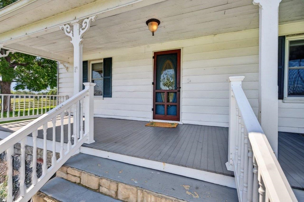 467 VISTA VIEW RD