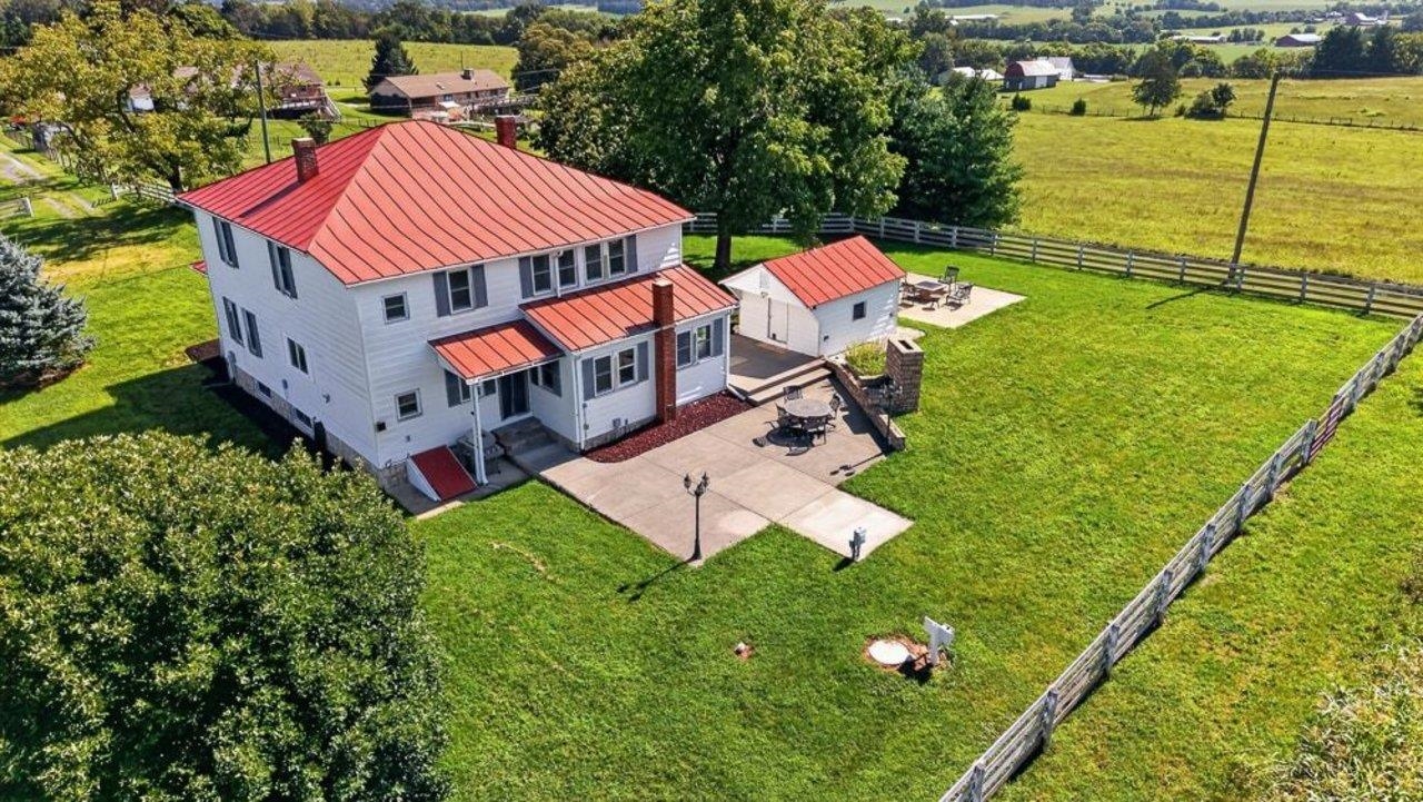 467 VISTA VIEW RD