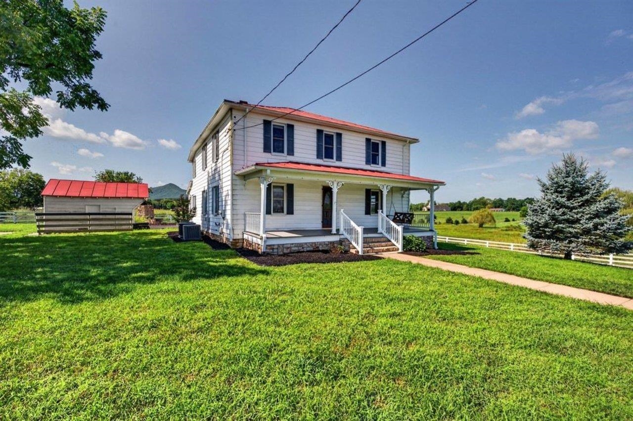467 VISTA VIEW RD