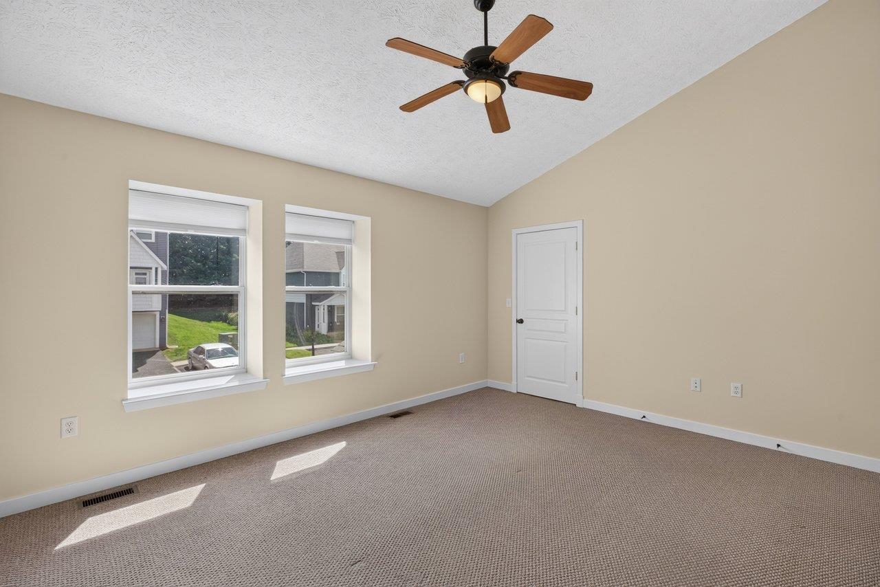 1233 FROST PL