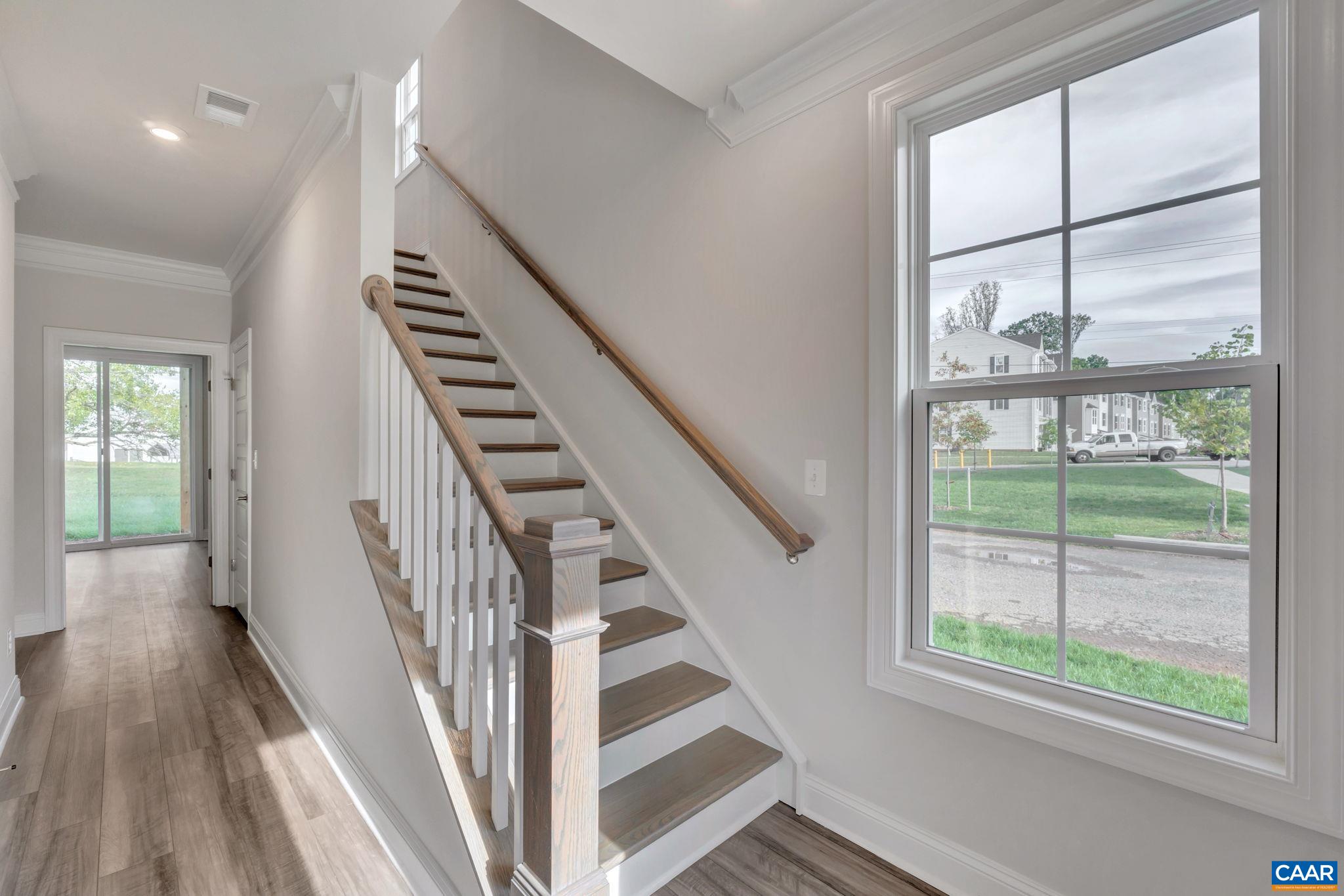 125 GIBRALTAR DR