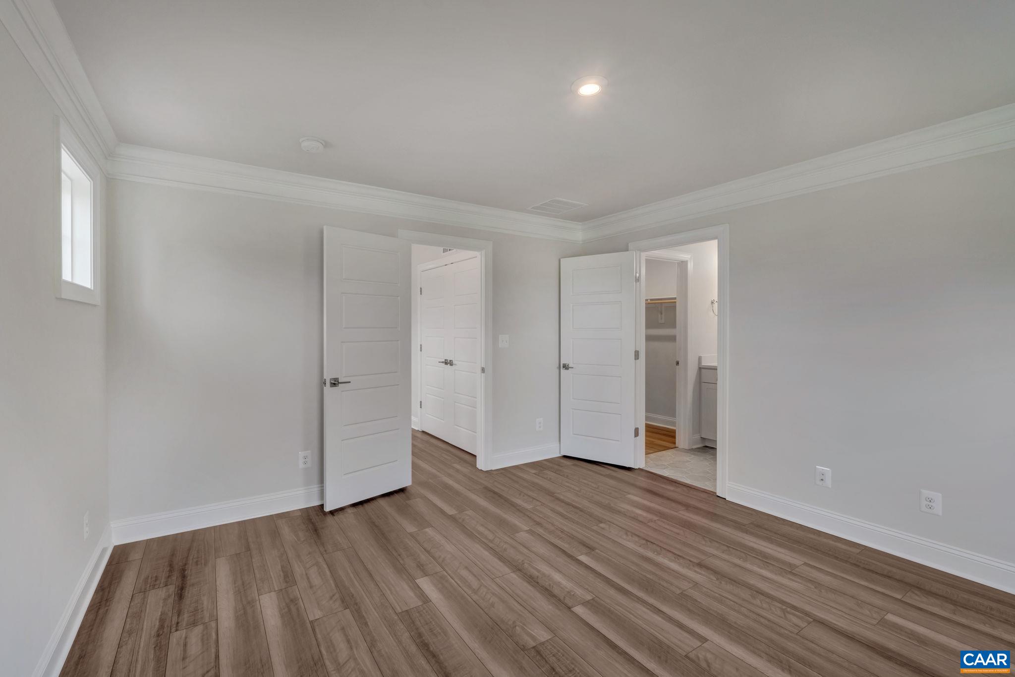 125 GIBRALTAR DR