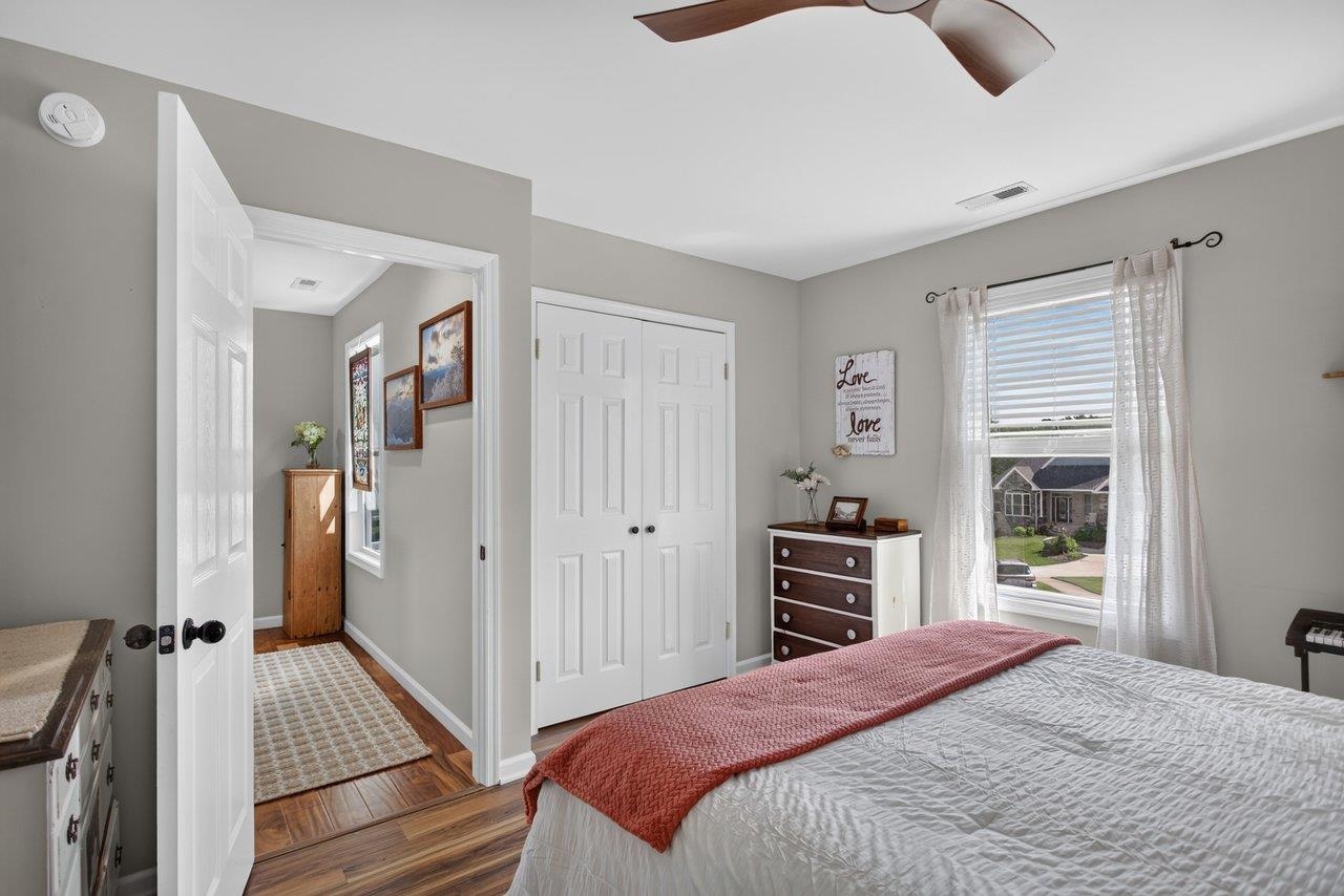 3525 WHITE OAK DR