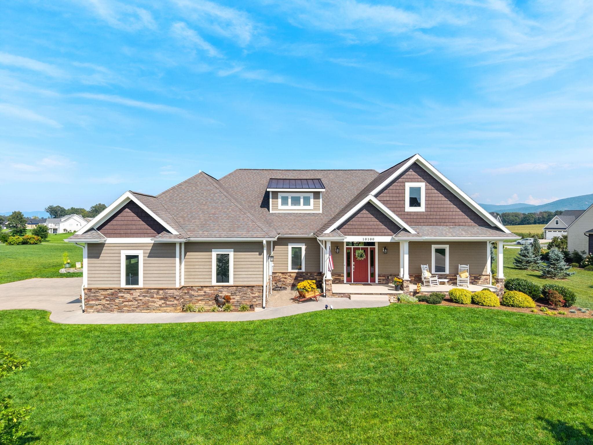 10100 DALMATIAN DR