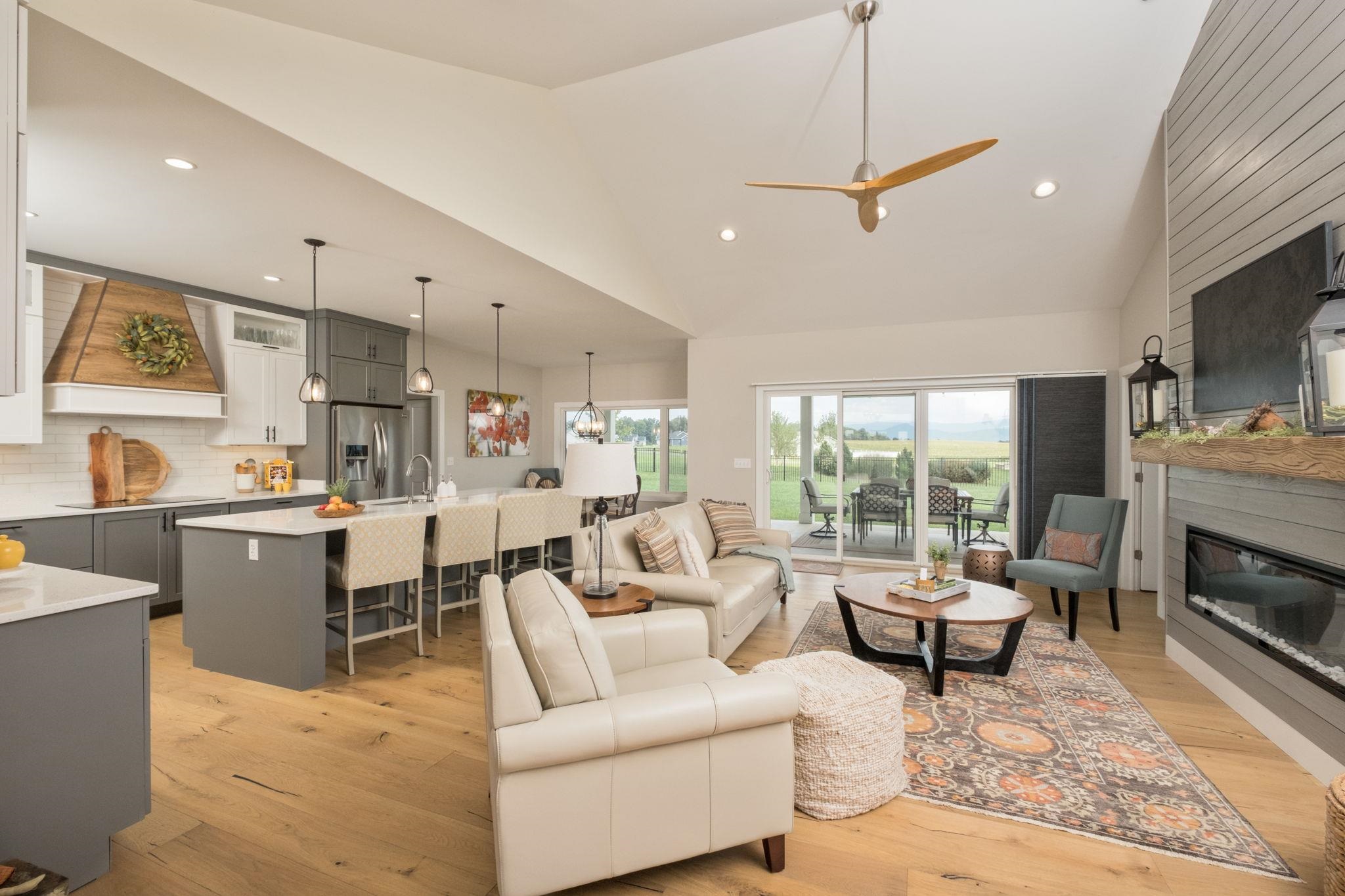 10100 DALMATIAN DR