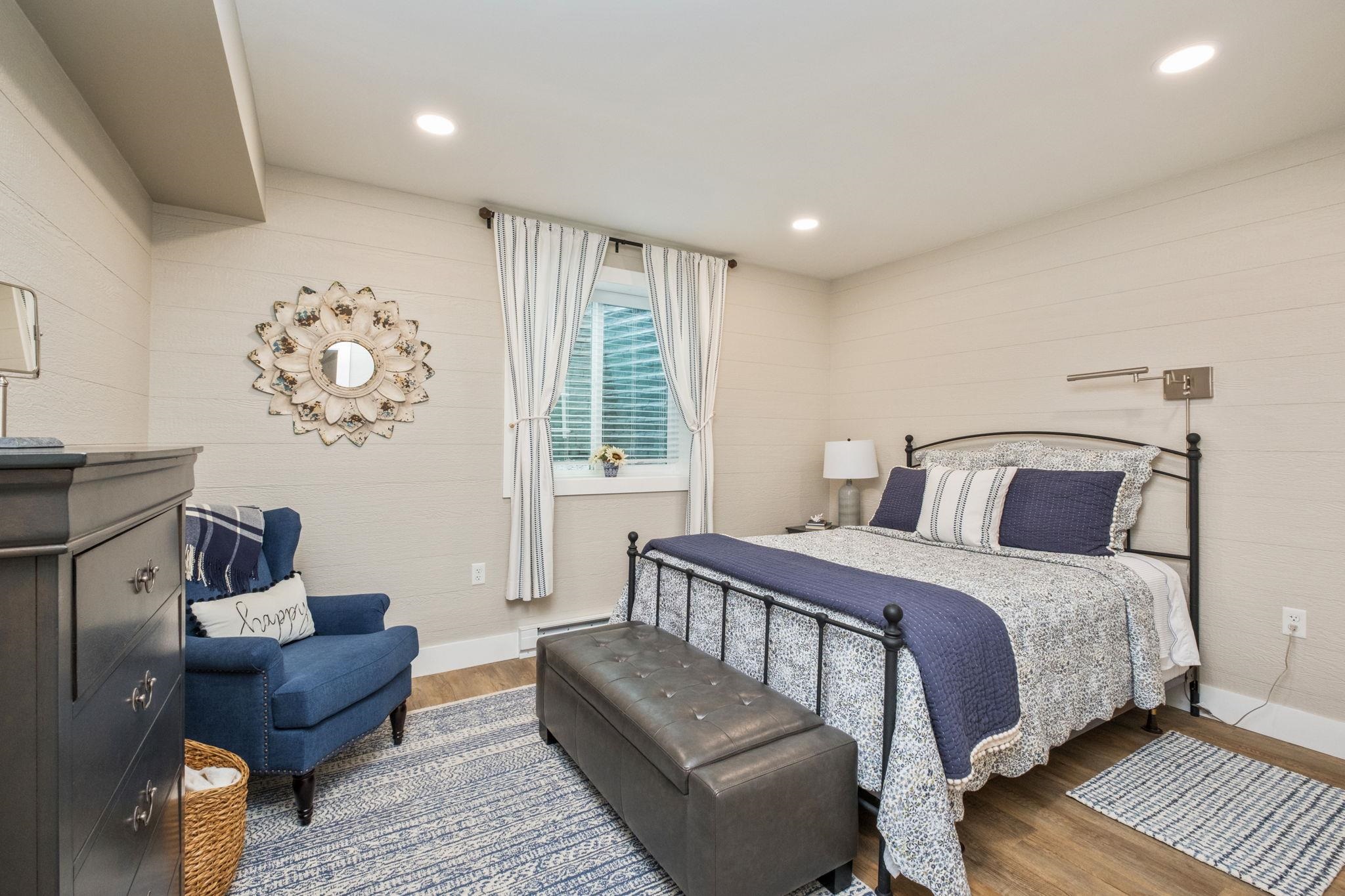 10100 DALMATIAN DR