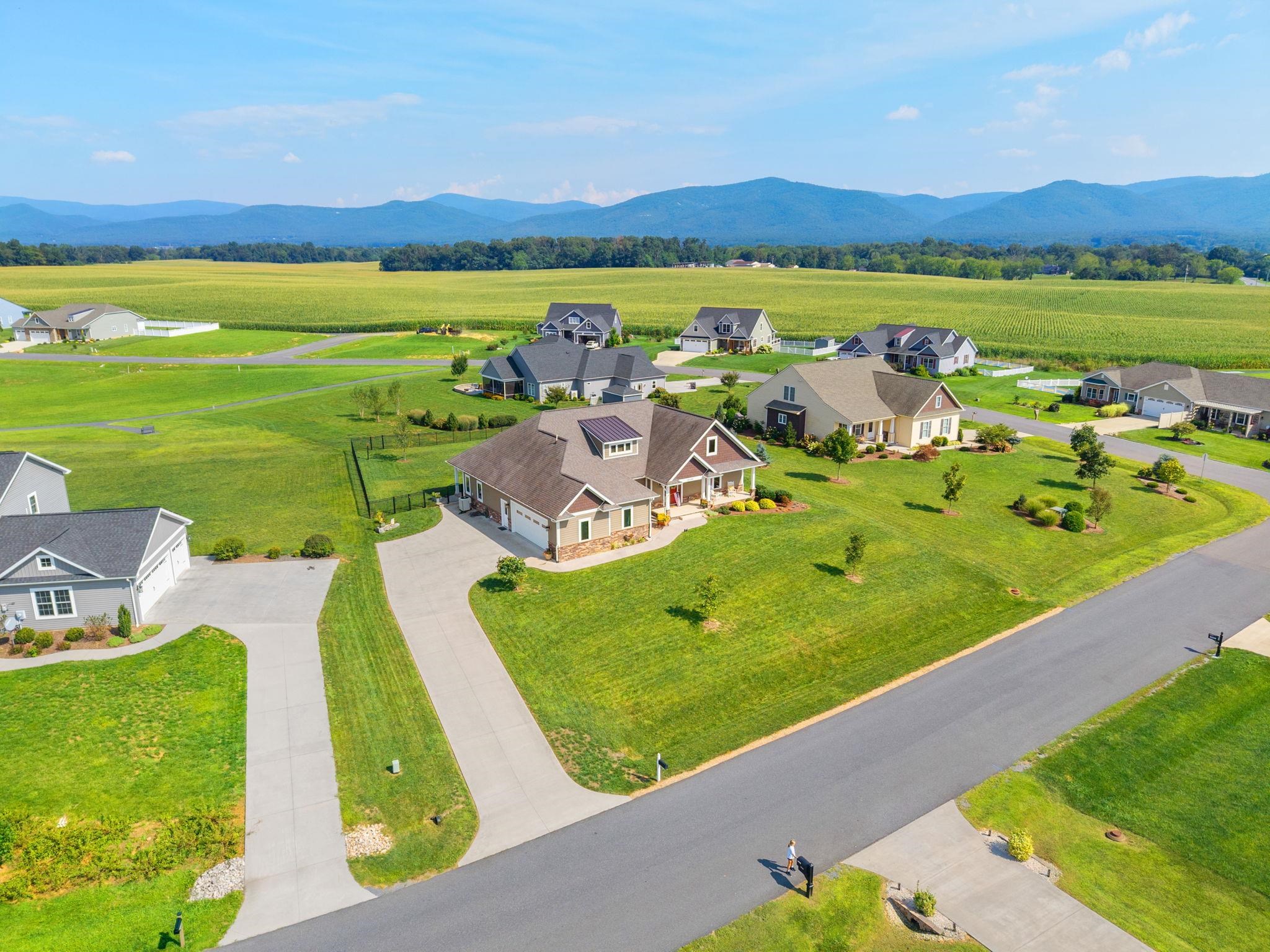 10100 DALMATIAN DR