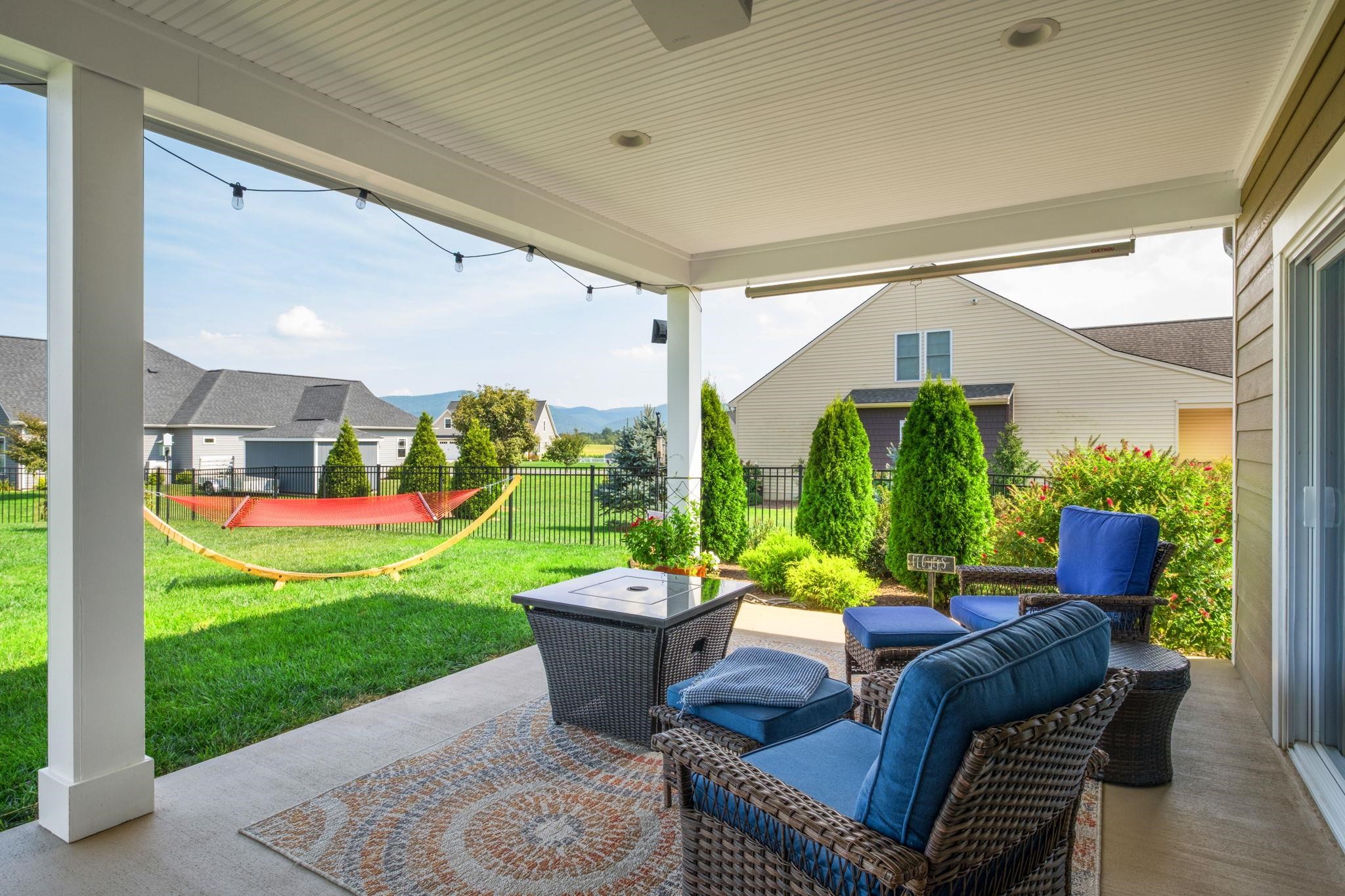 10100 DALMATIAN DR