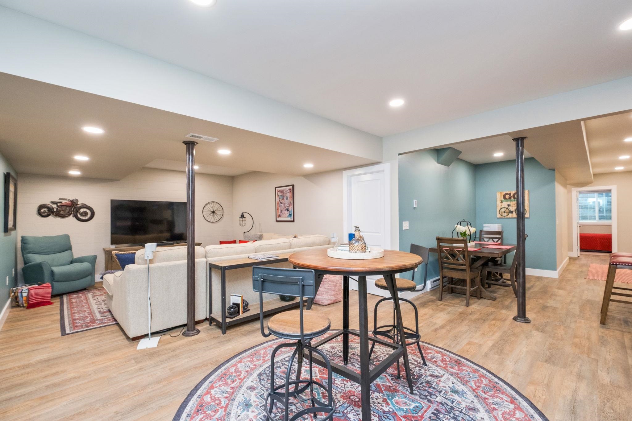10100 DALMATIAN DR