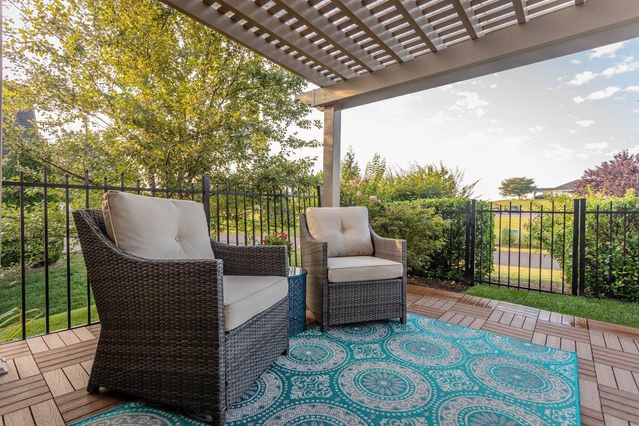 1744 HERITAGE ESTATES CIR