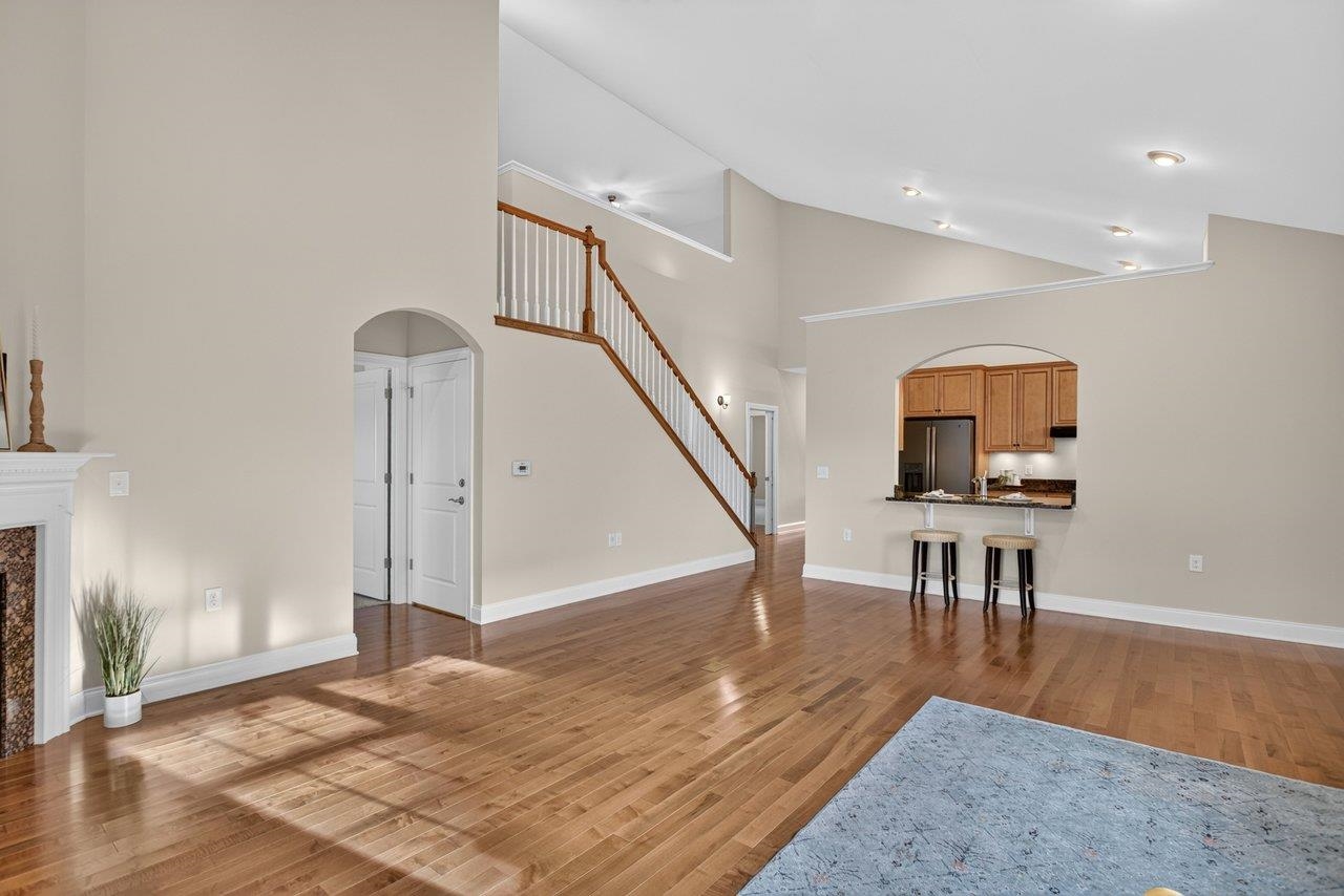 1744 HERITAGE ESTATES CIR