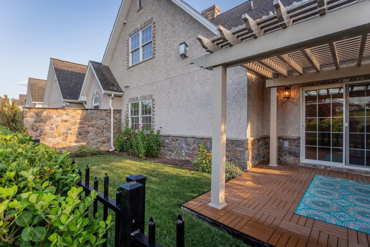 1744 HERITAGE ESTATES CIR