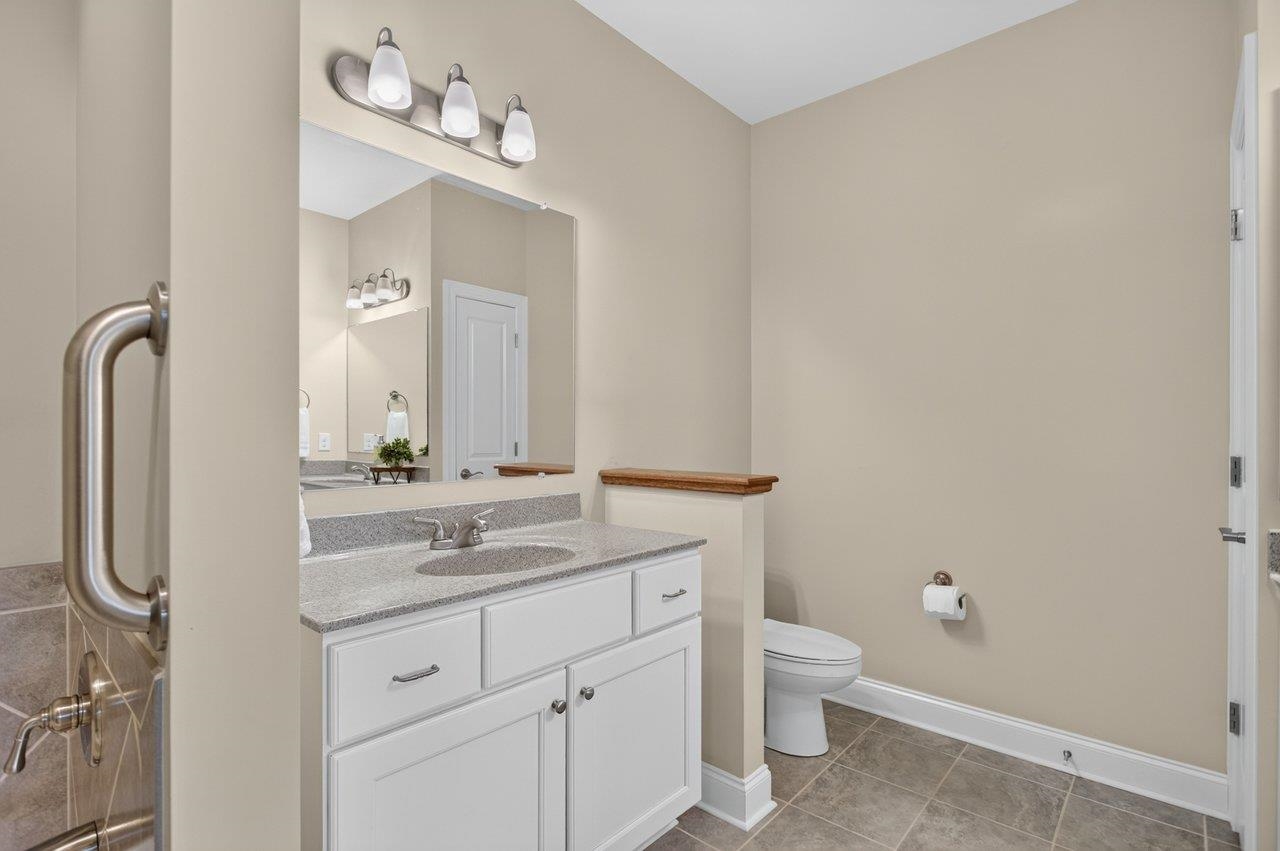1744 HERITAGE ESTATES CIR