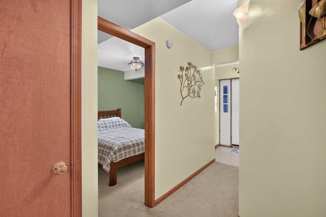 636 FLOWER DR
