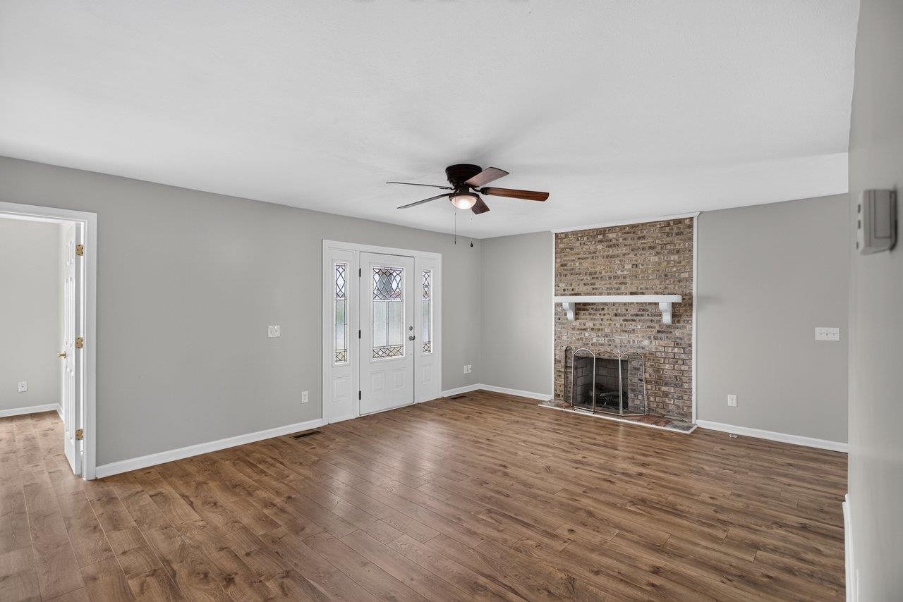 2110 RAMBLEWOOD RD
