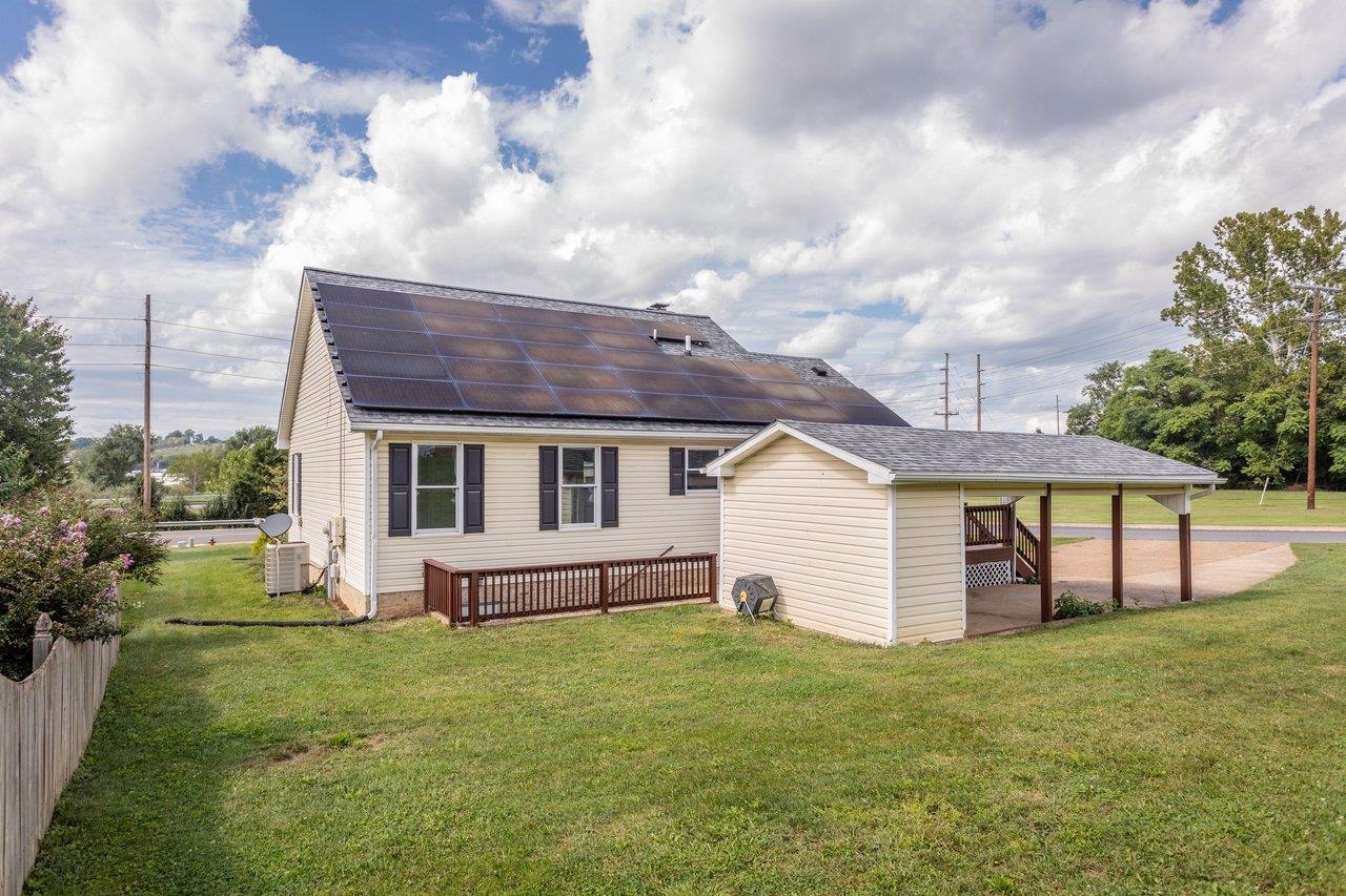 2110 RAMBLEWOOD RD