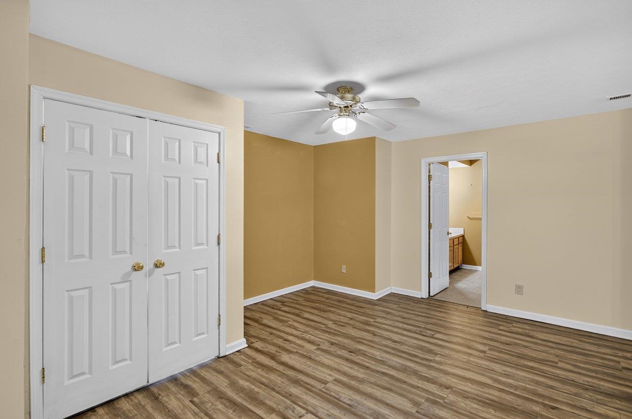 2110 RAMBLEWOOD RD