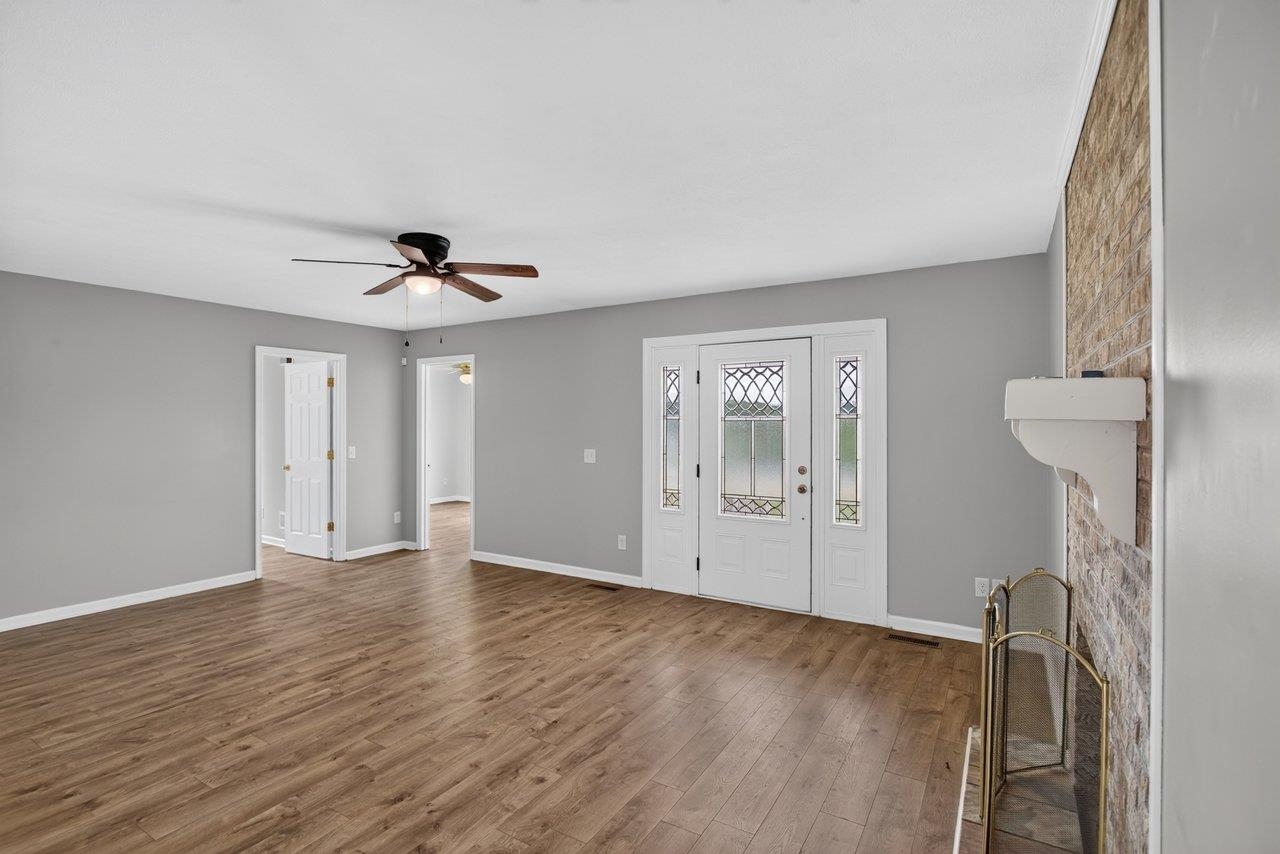 2110 RAMBLEWOOD RD