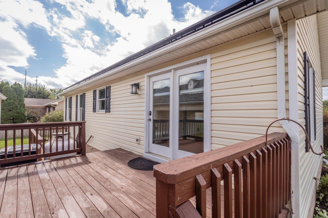 2110 RAMBLEWOOD RD