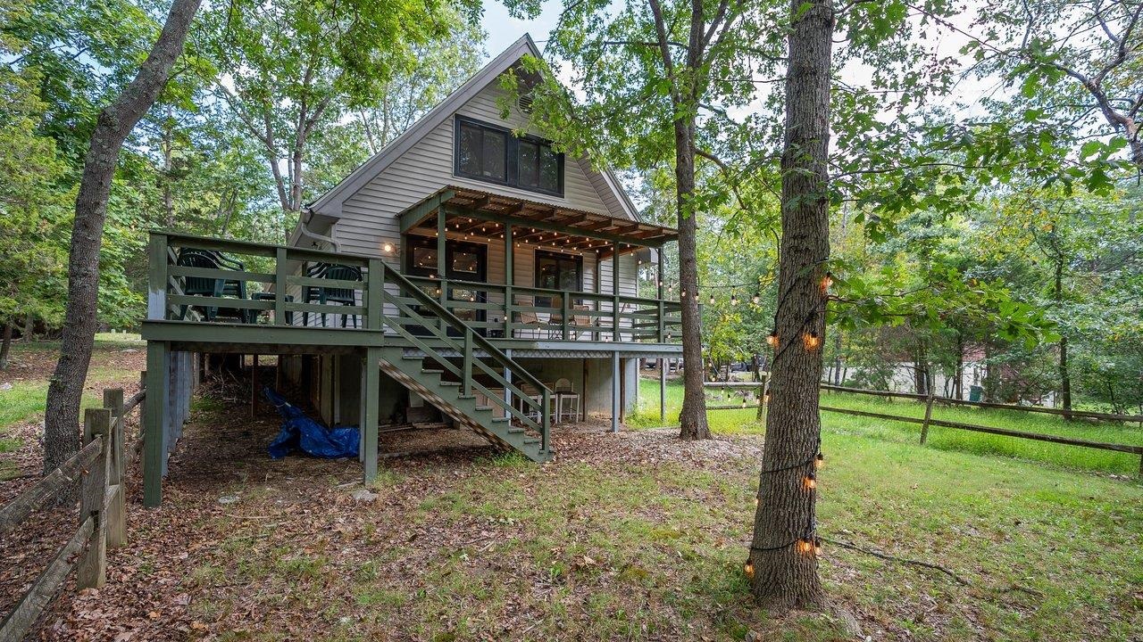 2299 MOUNTAIN DR
