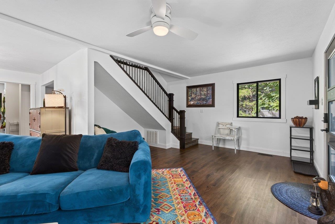 2299 MOUNTAIN DR