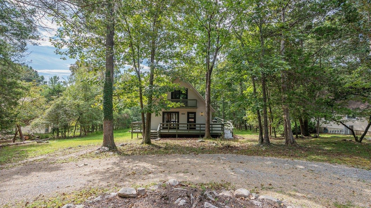 2299 MOUNTAIN DR
