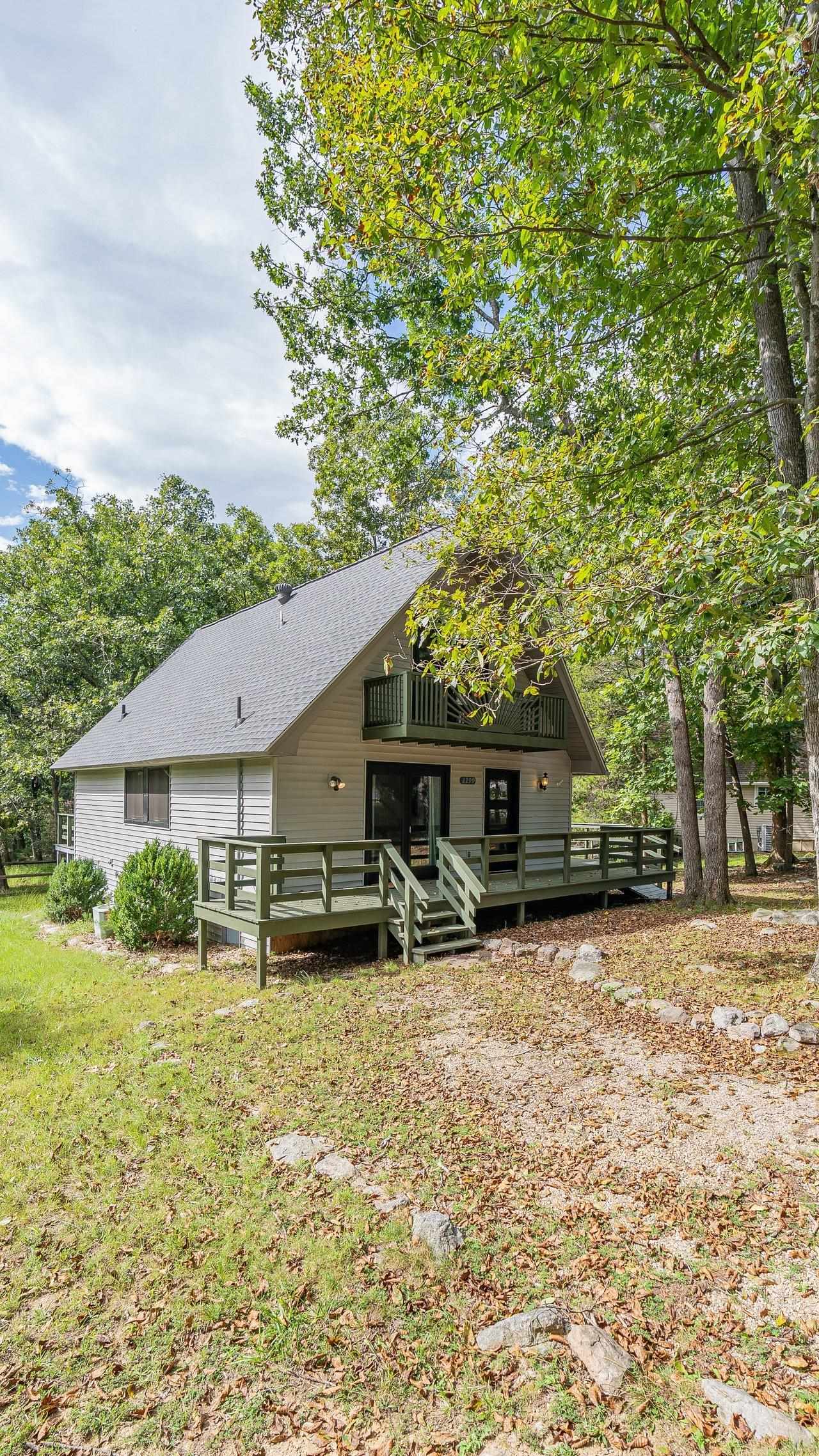 2299 MOUNTAIN DR