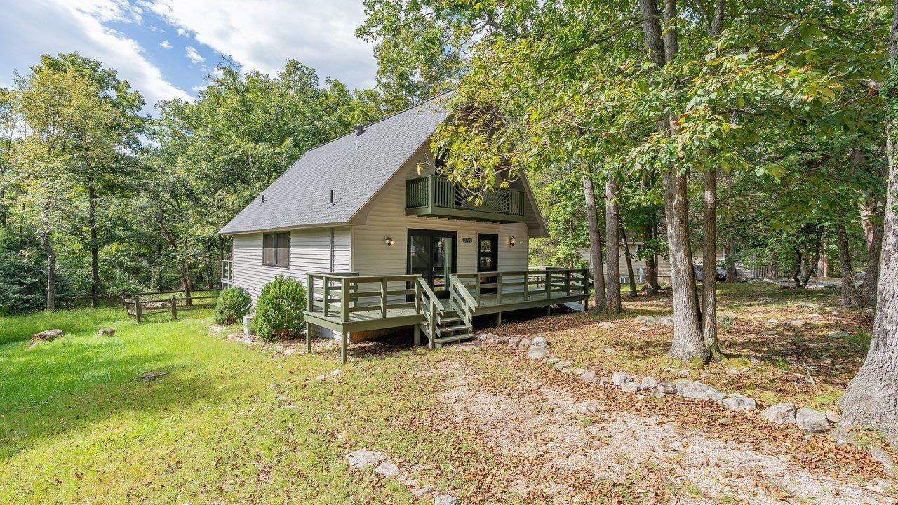 2299 MOUNTAIN DR