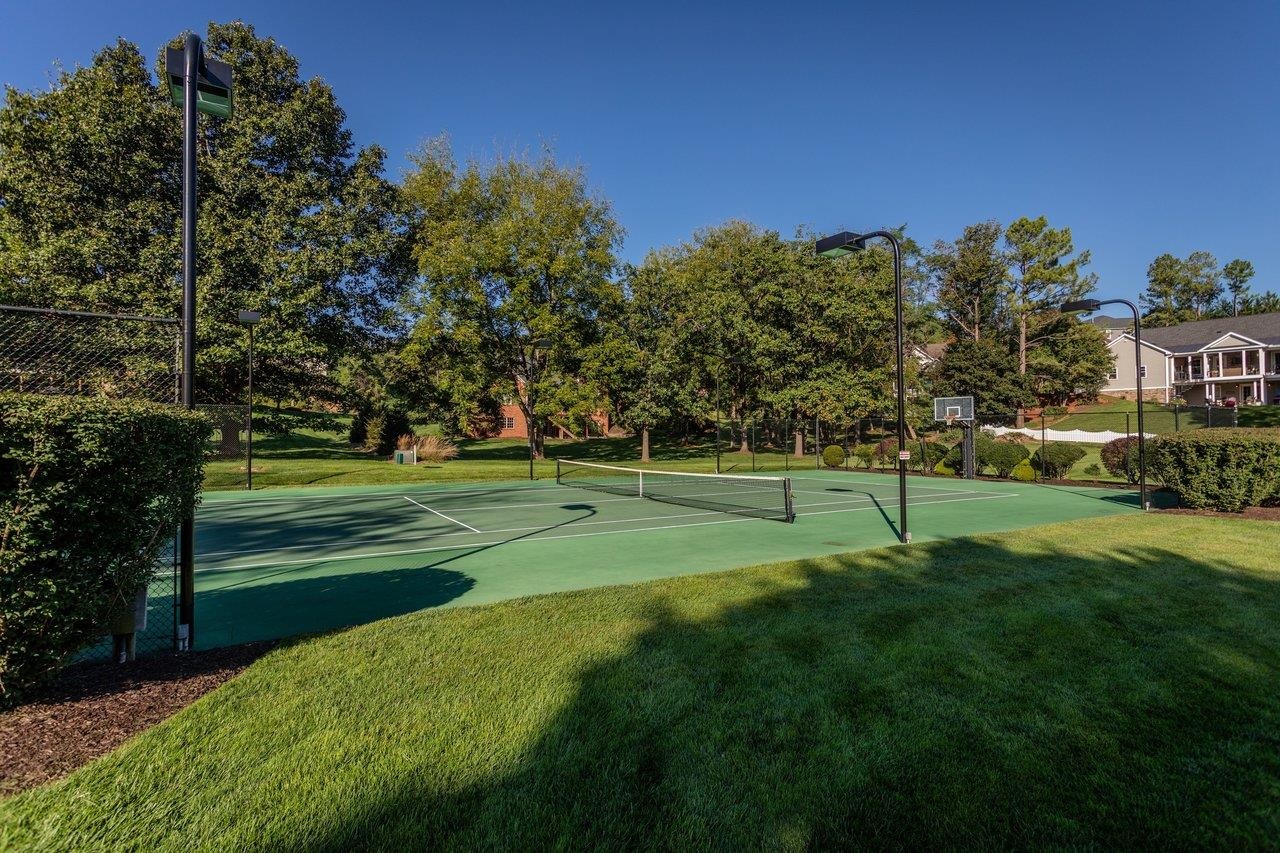 3343 ARGYLE CT