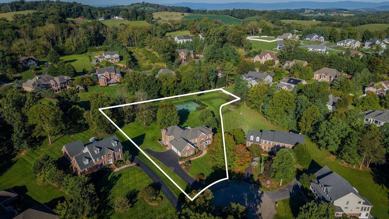 3343 ARGYLE CT