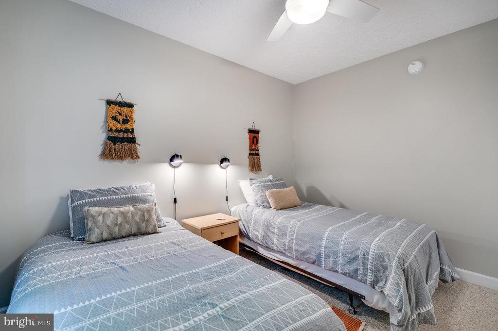 188 SHAMOKIN SPRINGS TRL