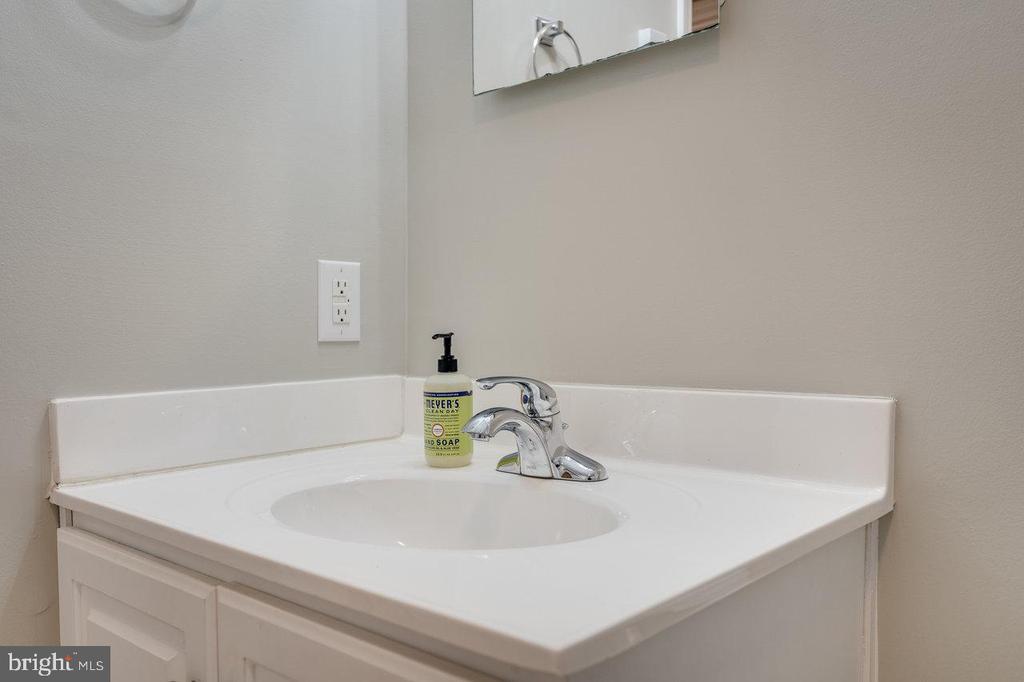 188 SHAMOKIN SPRINGS TRL