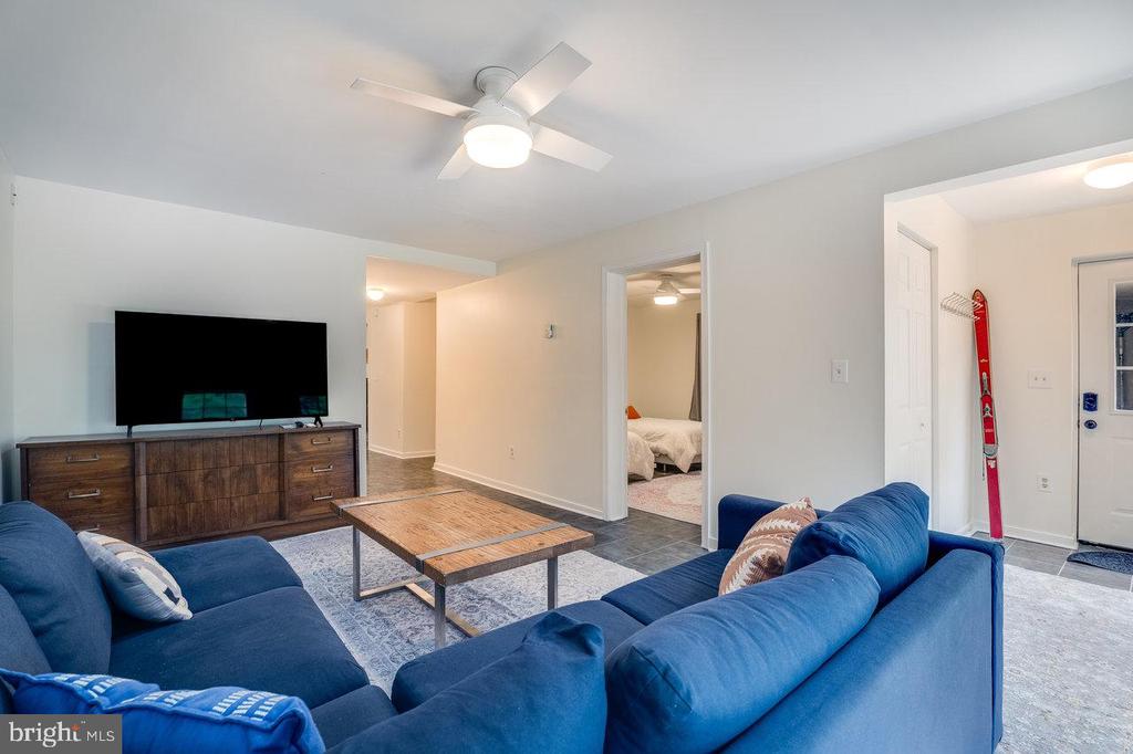 188 SHAMOKIN SPRINGS TRL