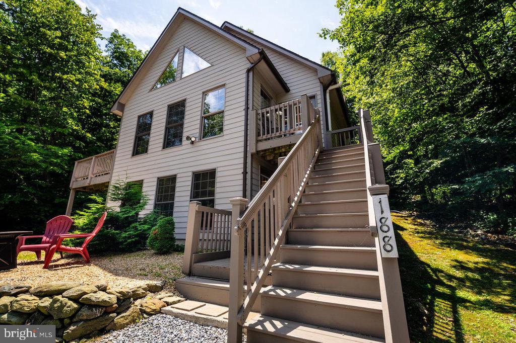 188 SHAMOKIN SPRINGS TRL