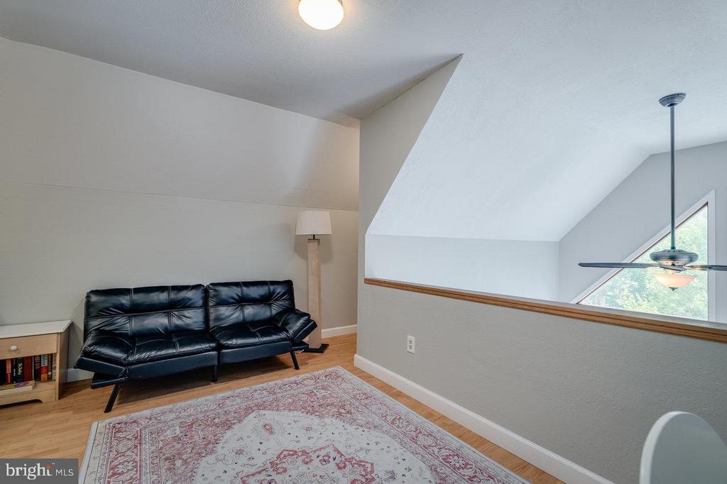 188 SHAMOKIN SPRINGS TRL