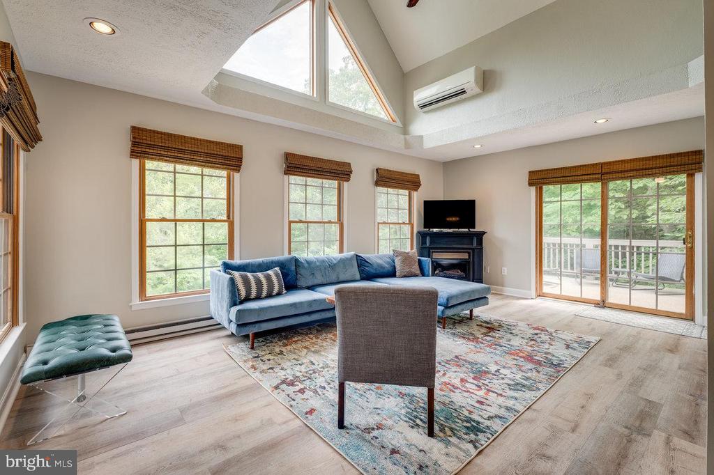 188 SHAMOKIN SPRINGS TRL