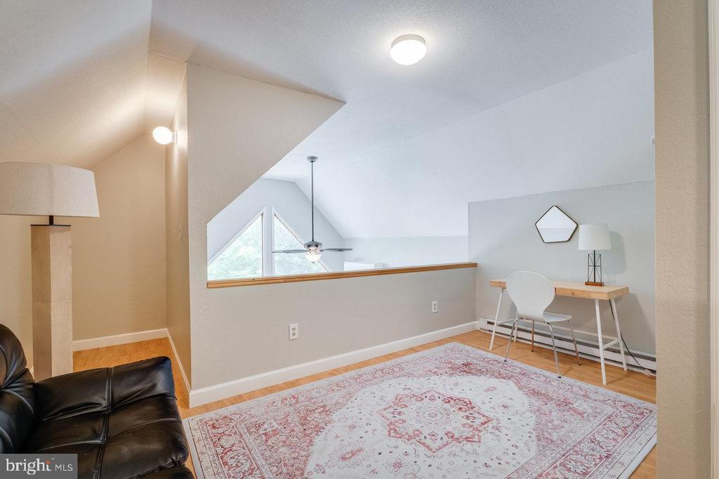 188 SHAMOKIN SPRINGS TRL